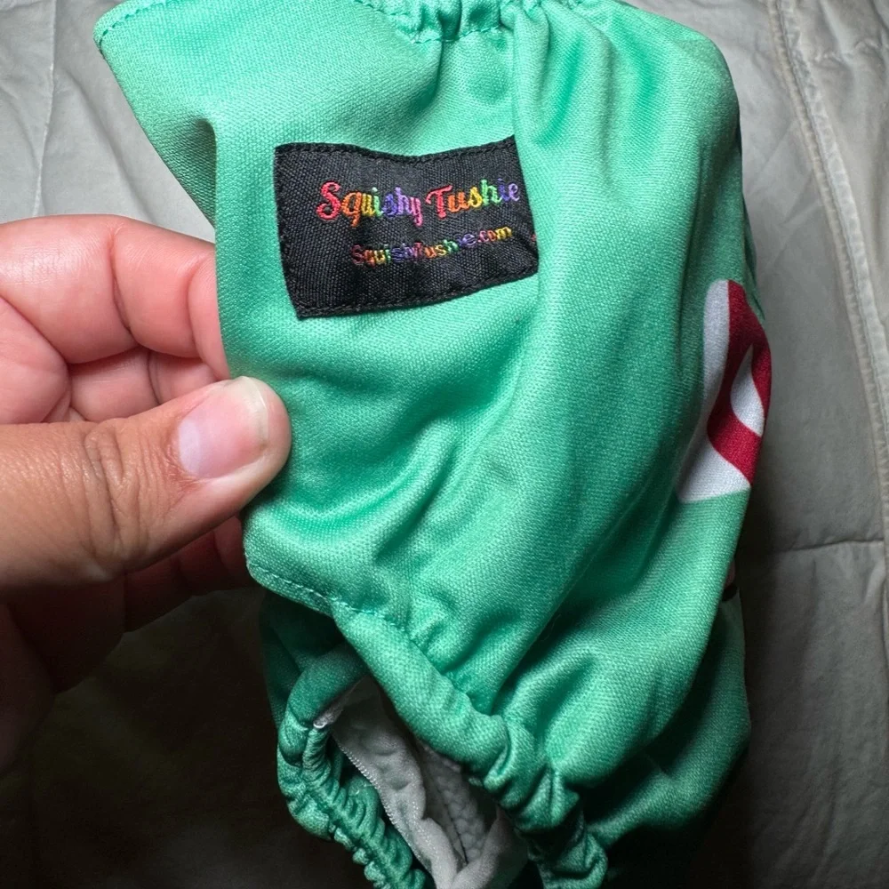 Squishy Tushie Pokémon Bulbasaur (Limited Edition) Cloth Diaper with Insert